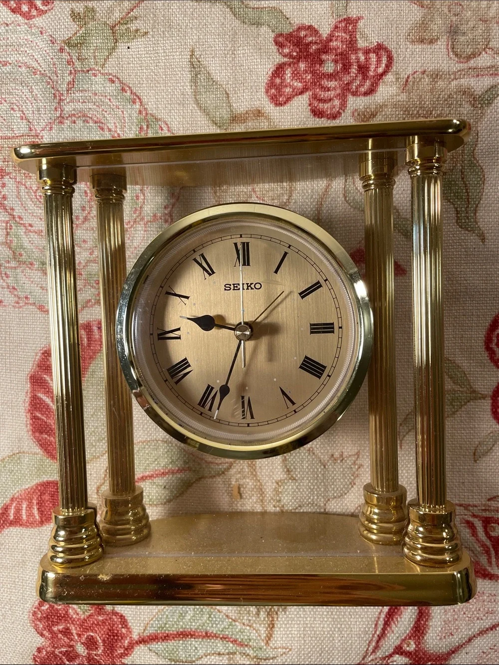 Vintage Seiko Brass Pillar Desk Mantel Clock QHE101GLH Floating Dial - EXCELLENT